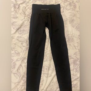 NVGTN Black Solid Seamless Leggings